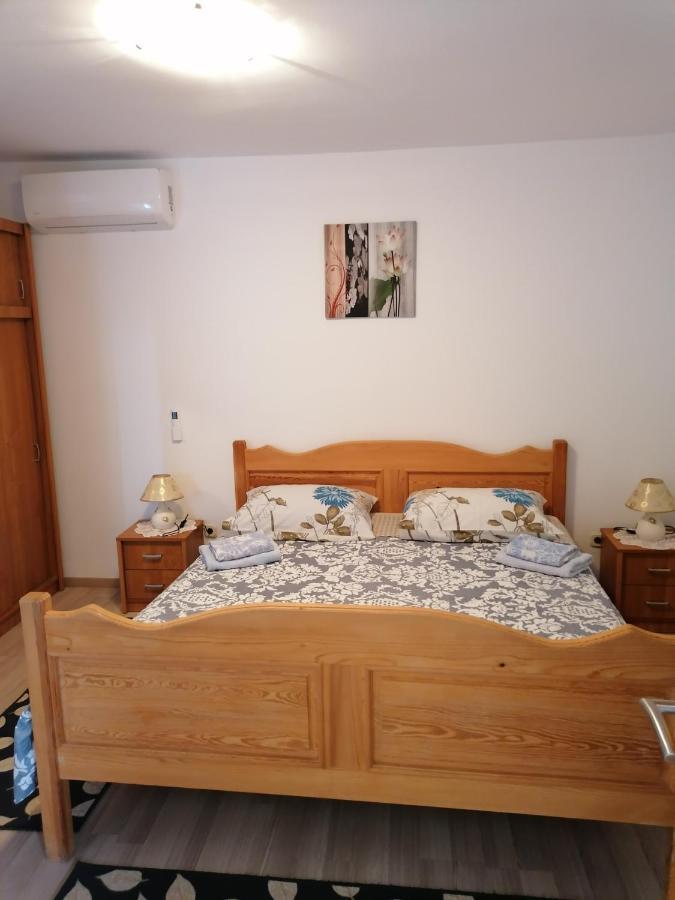 Vellico Apartment *