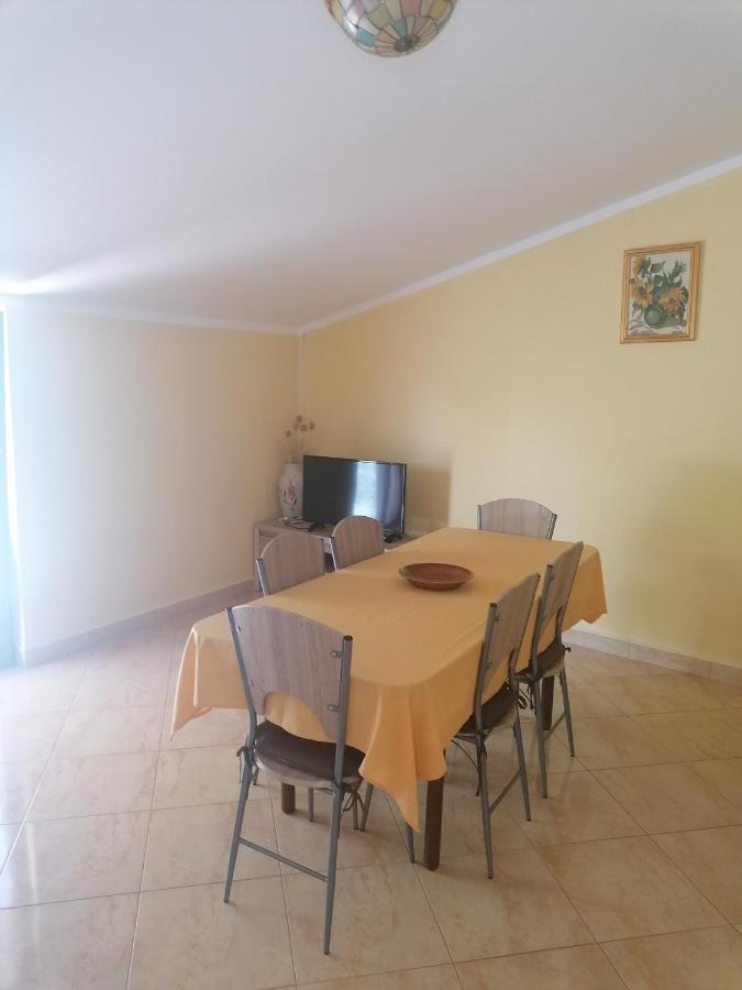 Vellico Apartment *